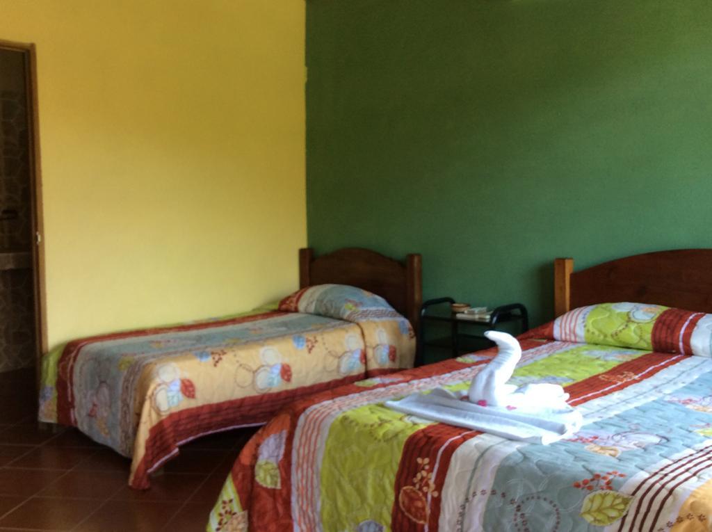 فندق La Fortunaفي  Cabinas Los Guayabos المظهر الخارجي الصورة