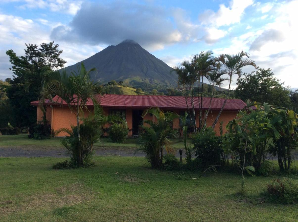 فندق La Fortunaفي  Cabinas Los Guayabos المظهر الخارجي الصورة