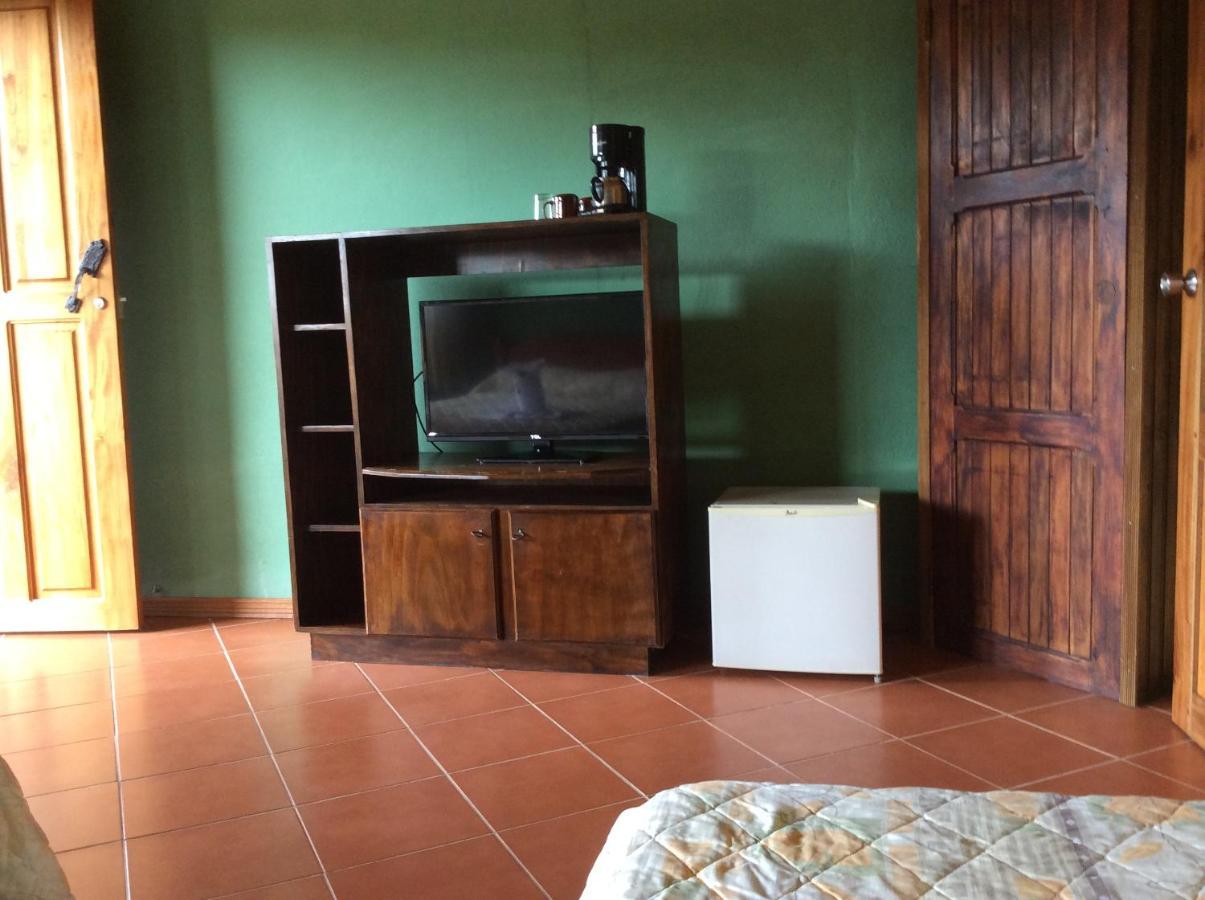 فندق La Fortunaفي  Cabinas Los Guayabos المظهر الخارجي الصورة